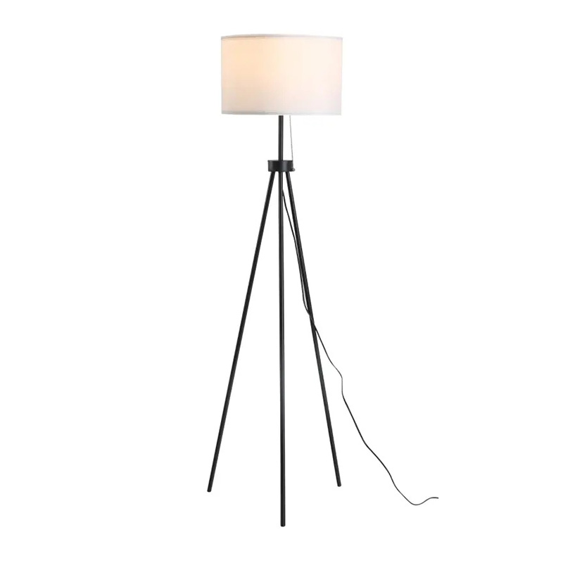 Modern läslampa på högt golv med fotpedal Modern läslampa på högt golv med fotpedal