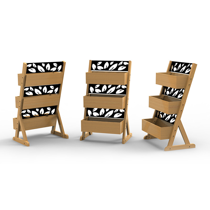 Trädgårdsupphöjd plantering i 3 nivåer